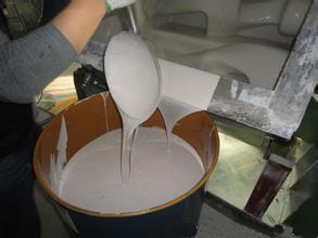 耐低溫模具硅膠能耐低溫多少度？