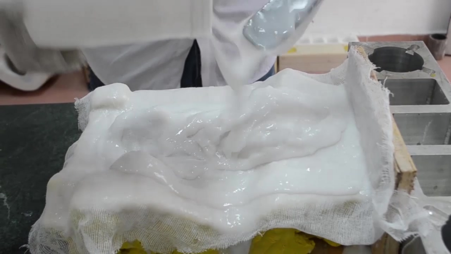 模具硅膠刷模如何使用，有什么需要注意的 ？