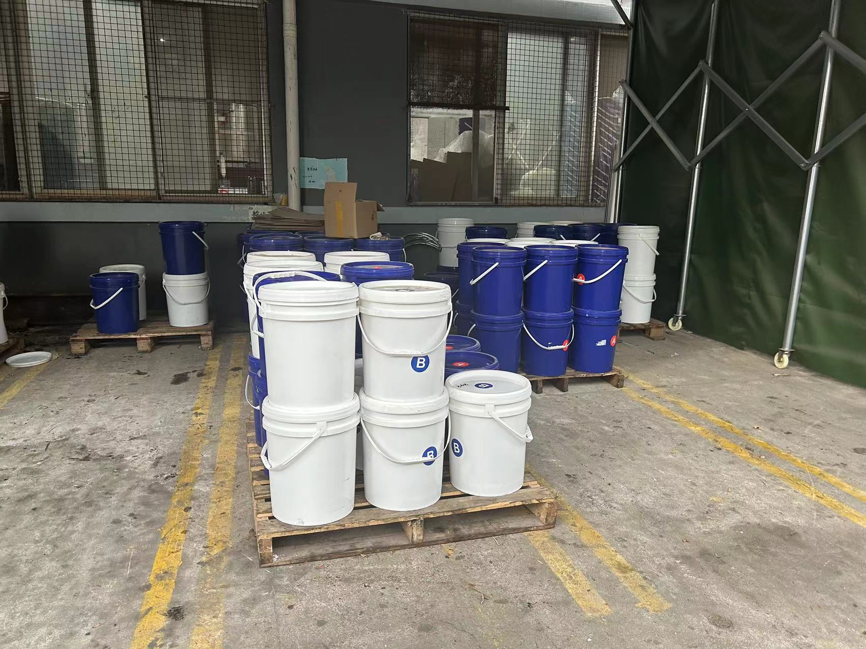 復(fù)合材料專用硅膠選擇有妙招，速來圍觀！